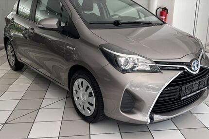 Toyota Yaris 52.590 km 10.990 &euro; Siegburg 53721
