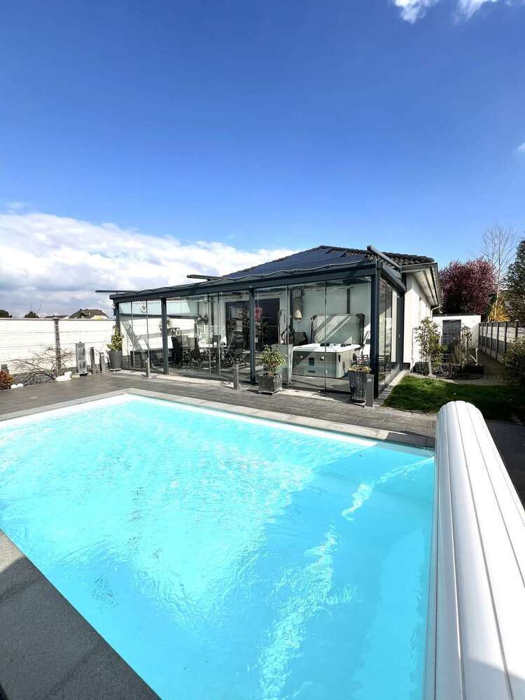 Haus zum Kaufen in Porz 890.000 € 212 m²