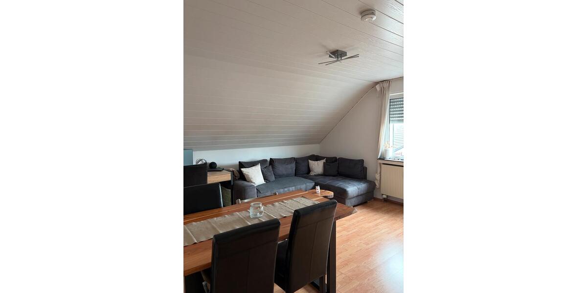 Dachgeschoßwohnung Overath - 2 Zimmer, 60 m&sup2;, 719&euro; | Angebot:26462853