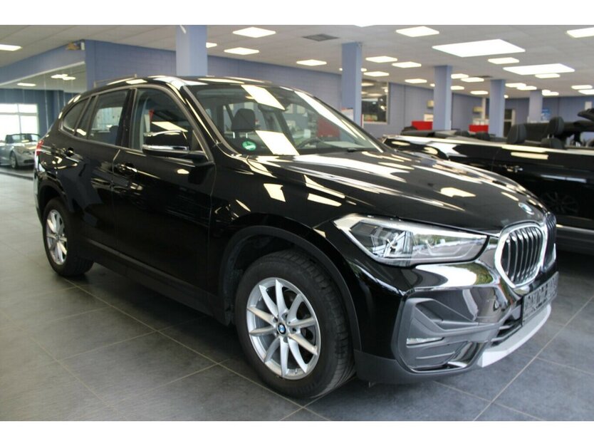 BMW X1 sDrive18d Aut. Advantage 65.970 km 22.980 € Euskirchen 53881
