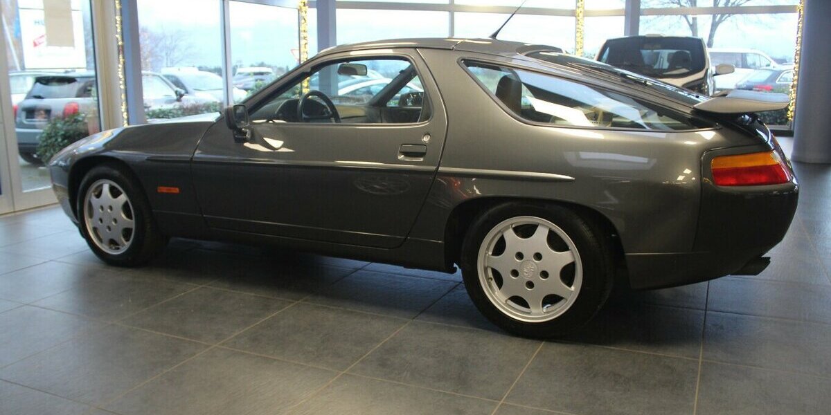 Porsche 928 GT - OLDTIMER - Schiebedach - Klima - 122.303 km 39.980 &euro; Euskirchen 53881