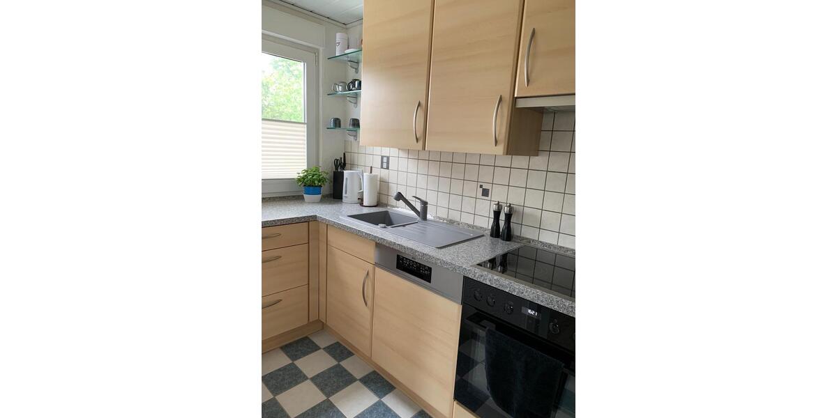 Dachgeschoßwohnung Rösrath - 3 Zimmer, 63 m&sup2;, 830&euro; | Angebot:25871336