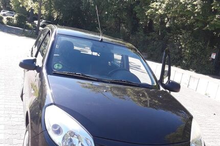 Dacia Sandero 148.000 km 2.100 &euro; Köln 51063