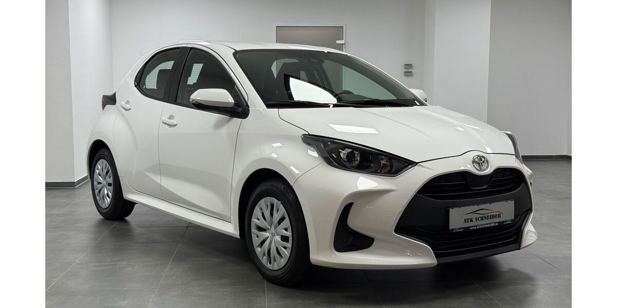 Toyota Yaris 27.900 km 13.699 &euro; Wesseling 50389