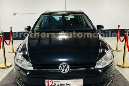 VW Golf 114.000 km 11.900 € Bornheim 53332