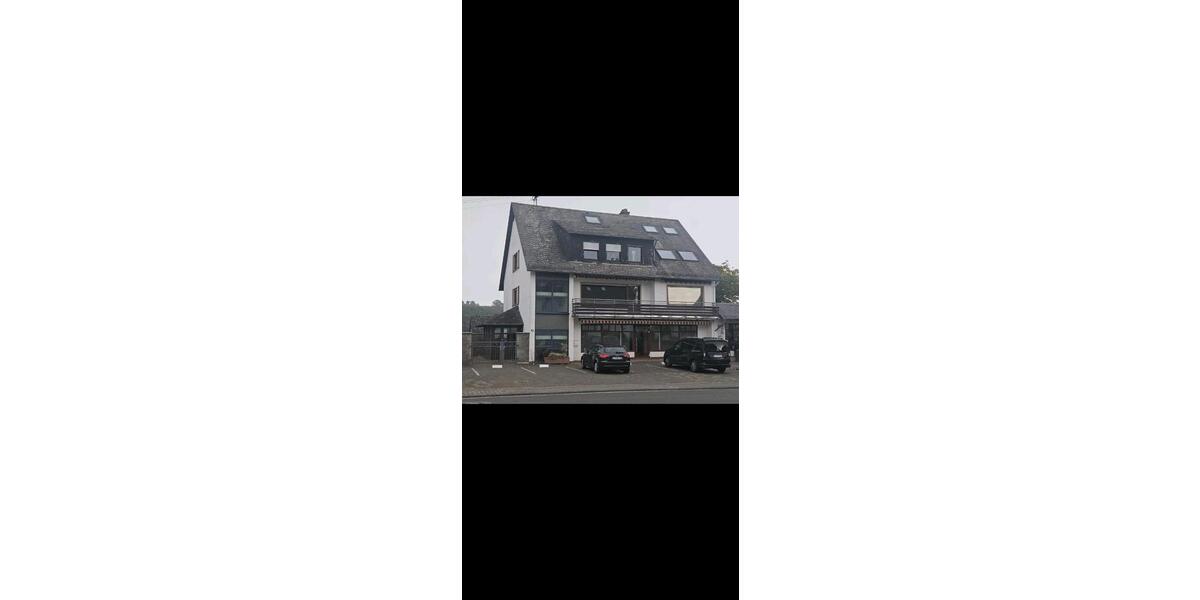 Etagenwohnung Bonn Auerberg - 5 Zimmer, 126 m&sup2;, 1.500&euro; | Angebot:25764238