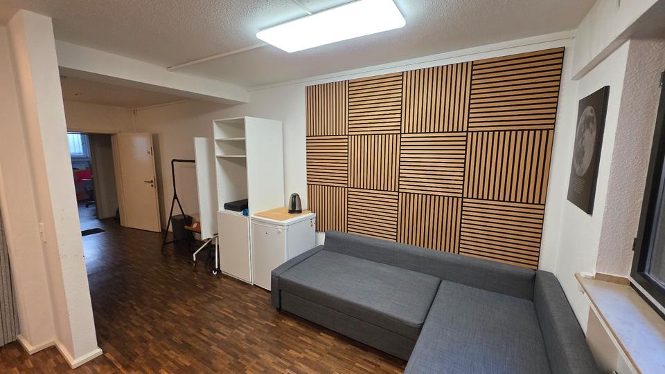 Bürozimmer mit separatem Zugang [32qm] zimmer