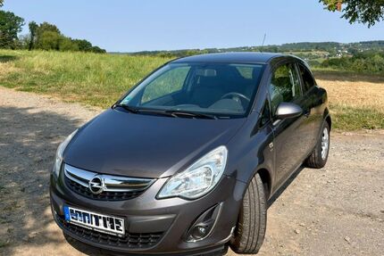 Opel Corsa 182.434 km 2.900 &euro; Overath 51491