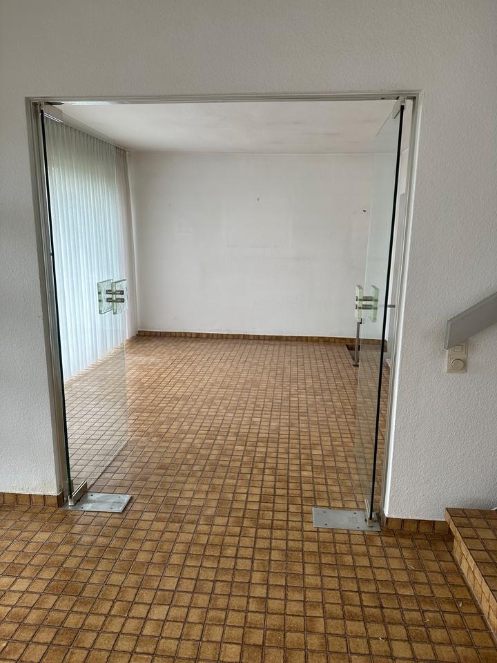 Top Lage Splitlevel Haus mit schönem Garten