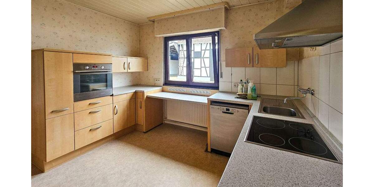 Einfamilienhaus Eitorf - 8 Zimmer, 165 m&sup2;, 298.000&euro; | Angebot:25837770