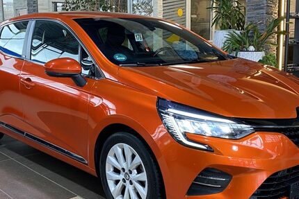 Renault Clio 63.041 km 17.400 € Eitorf 53783