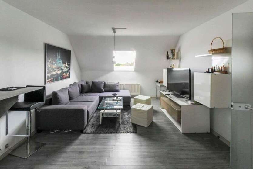 Haus zum Kaufen in Bornheim 470.000 € 235.21 m²