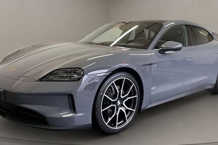 Porsche Taycan 10.000 km 114.800 € Köln 50823