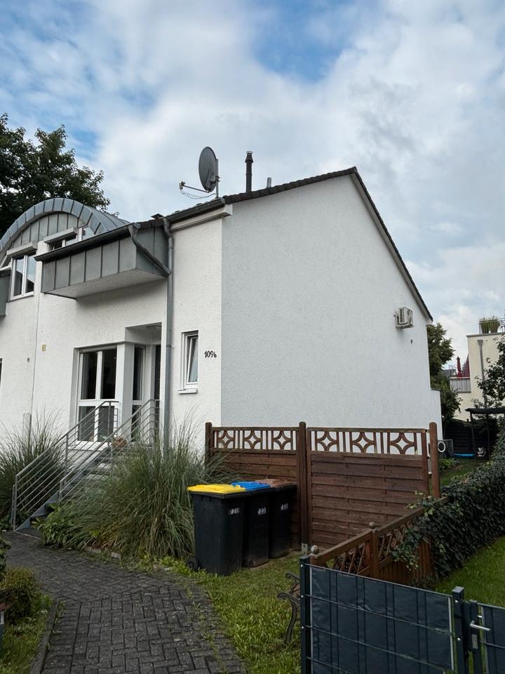 Doppelhaushälfte Haus zur Miete in Porz Wahnheide