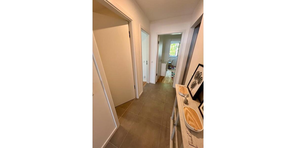 Etagenwohnung Bonn Beuel-Mitte - 4 Zimmer, 110 m&sup2;, 2.500&euro; | Angebot:26164560