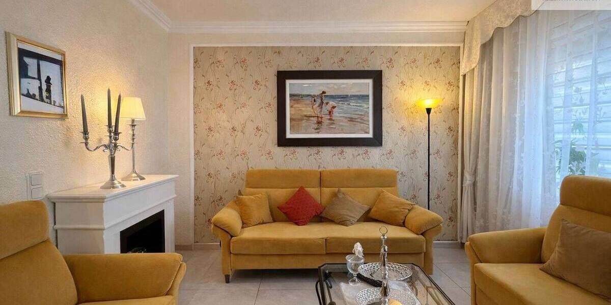 Reihenmittelhaus Köln Ostheim - 6 Zimmer, 160 m&sup2;, 499.000&euro; | Angebot:26886447
