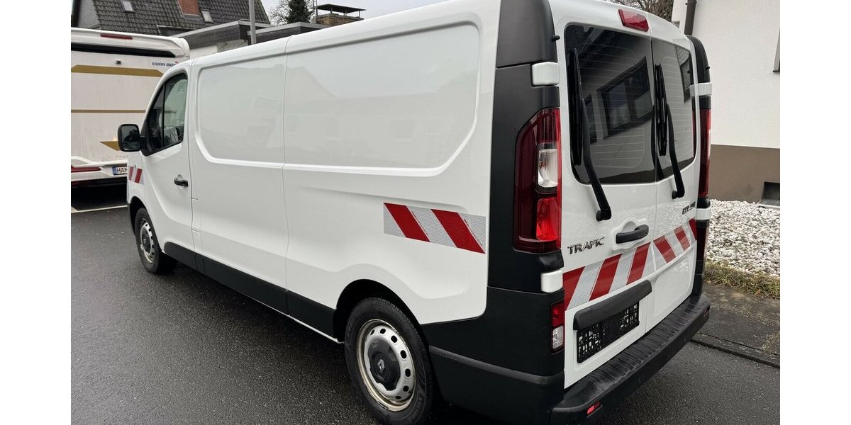 Renault Trafic L2H1 Klima Navi Sth. Regale/Schraubst E6 85.000 km 15.750 &euro; Erftstadt 50374