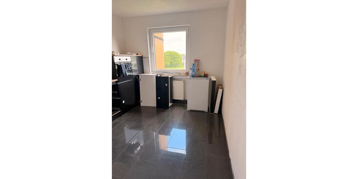 Etagenwohnung Köln Kalk - 3 Zimmer, 88 m&sup2;, 1.400&euro; | Angebot:26464578