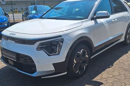 Kia Niro 83.114 km 25.990 &euro; Overath 51491