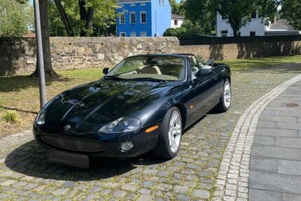 Jaguar XK8 94.000 km 19.900 &euro; Bonn 53225