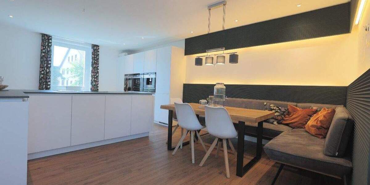 Einfamilienhaus Bonn Duisdorf - 7 Zimmer, 139 m&sup2;, 780.000&euro; | Angebot:23943844