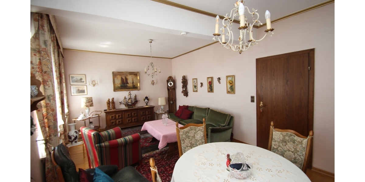 Mit 3D: Altbaujuwel mit Geschichte und großem Potenzial – ca. 160 m² Wohnfläche in Bonn-Lannesdorf - Reihenhaus Bonn Lannesdorf | Angebot:27178356