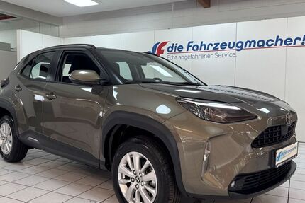 Toyota Yaris Cross 27.666 km 23.388 &euro; Rheinbach 53359
