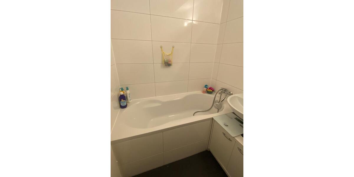 Erdgeschoßwohnung Hennef (Sieg) - 3 Zimmer, 72 m&sup2;, 692&euro; | Angebot:25903178