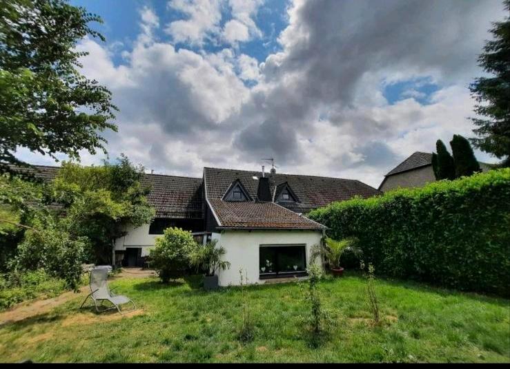 Bauernhaus, Landhaus Euskirchen Dom-Esch - 16 Zimmer, 358 m&sup2;, 399.000&euro; | Angebot:27192182