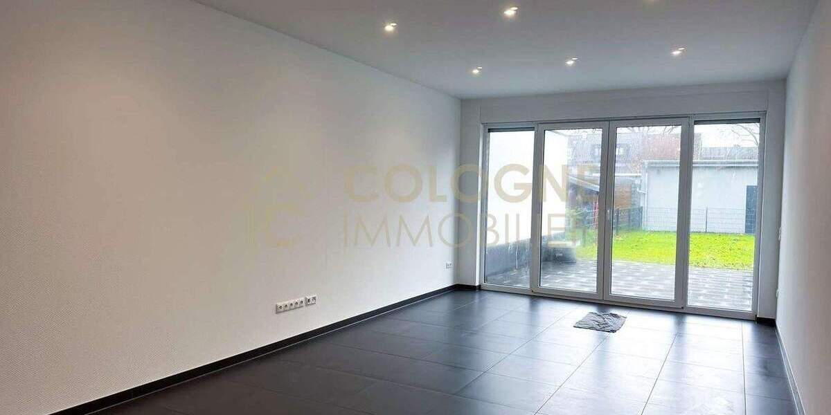 Reihenmittelhaus Frechen - 5 Zimmer, 125 m&sup2;, 1.600&euro; | Angebot:23941433