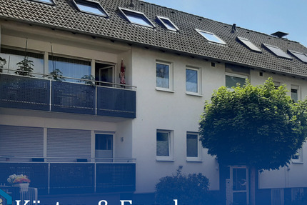 Modernisierte 2-Zimmer-Wohnung mit weitläufigem Wohnbereich, offener Küche und edlem Badezimmer 2 zimmer