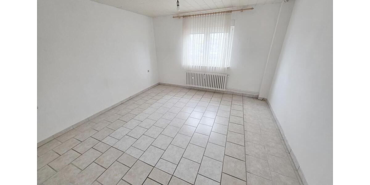 Erdgeschoßwohnung Niederkassel - 3 Zimmer, 57 m&sup2;, 770&euro; | Angebot:25903387