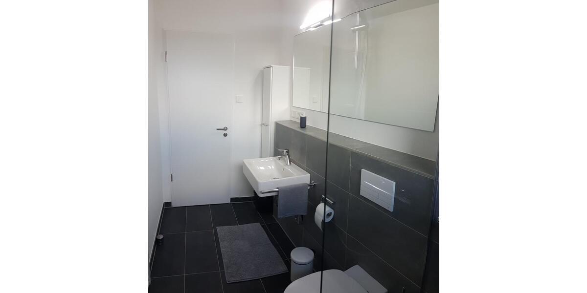 Etagenwohnung Bonn Beuel-Mitte - 1 Zimmer, 40 m&sup2;, 1.295&euro; | Angebot:24099612