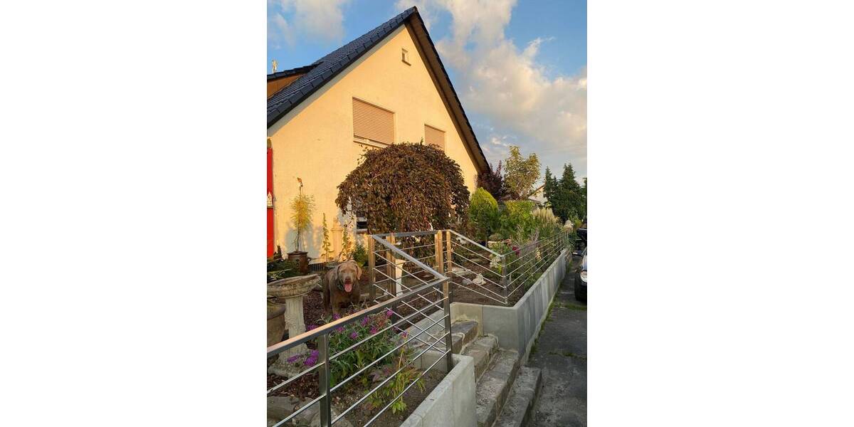 Einfamilienhaus Bonn Niederholtorf - 9 Zimmer, 265 m&sup2;, 799.000&euro; | Angebot:26879549