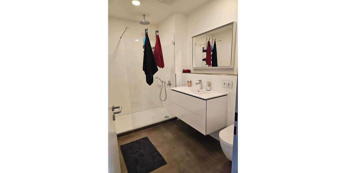 Dachgeschoßwohnung Frechen - 4 Zimmer, 94 m&sup2;, 425.000&euro; | Angebot:25772336