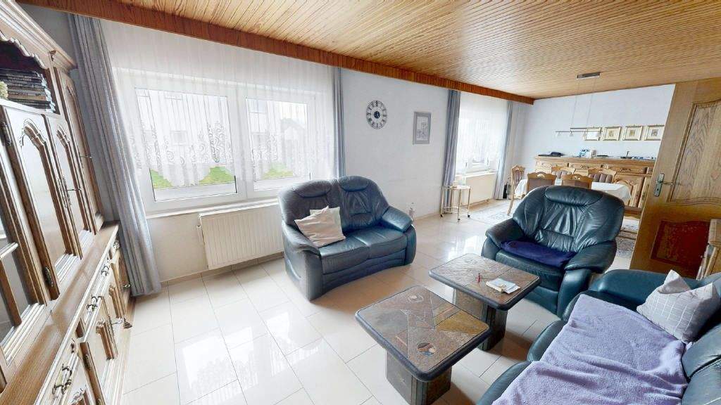 Einfamilienhaus Erftstadt Lechenich - 4 Zimmer, 107 m&sup2;, 275.000&euro; | Angebot:25703235