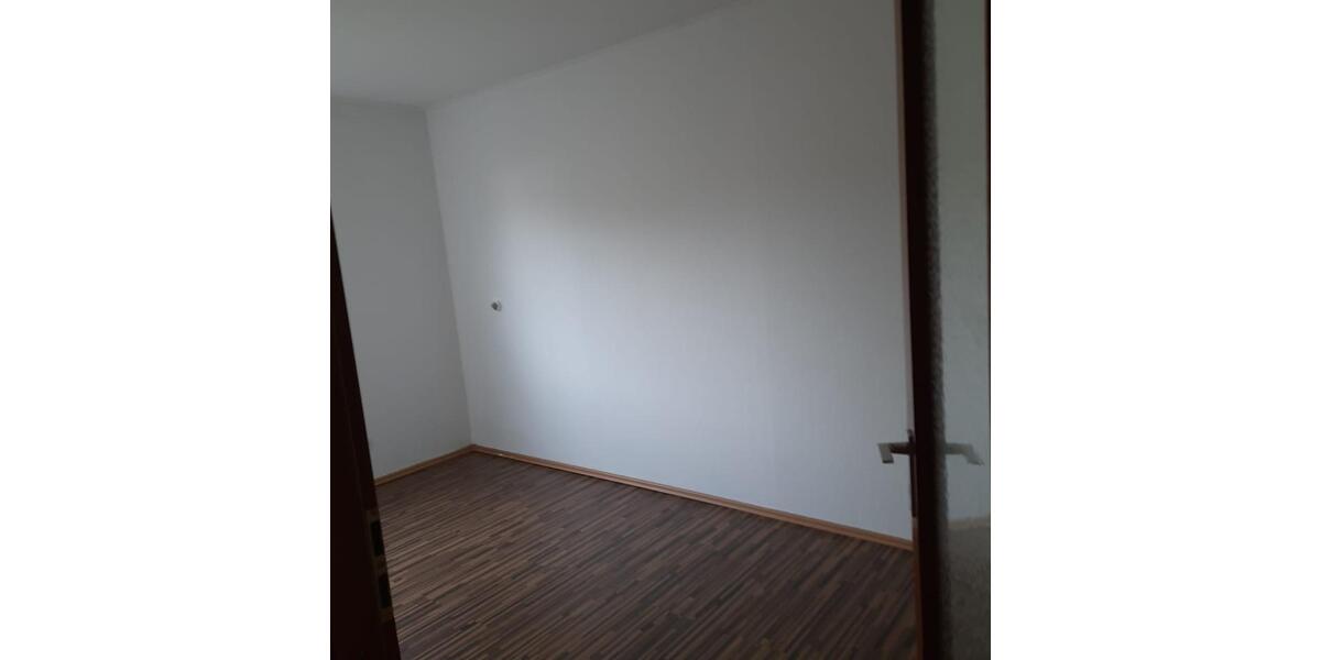 Erdgeschoßwohnung Königswinter - 3 Zimmer, 80 m&sup2;, 1.190&euro; | Angebot:25822548