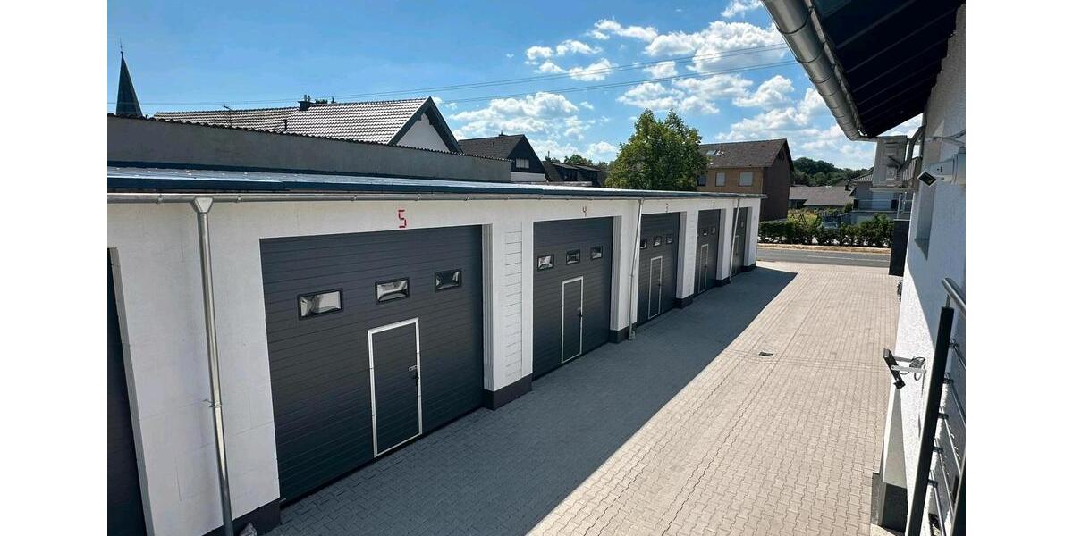 Hallen zu Vermieten zimmer