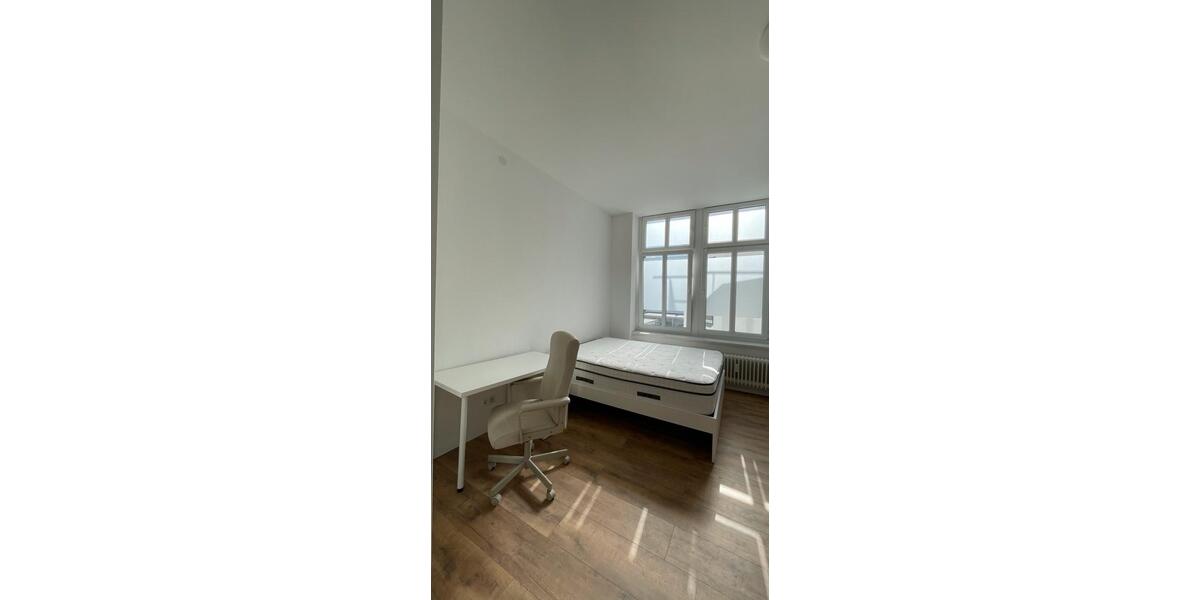 Etagenwohnung Bonn Gronau - 1 Zimmer, 20 m&sup2;, 750&euro; | Angebot:26131965