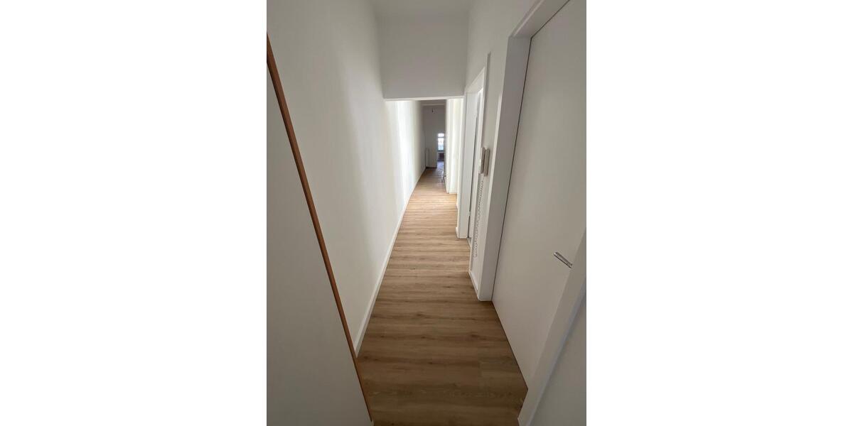 Etagenwohnung Bad Honnef - 4 Zimmer, 118 m&sup2;, 1.240&euro; | Angebot:25780043