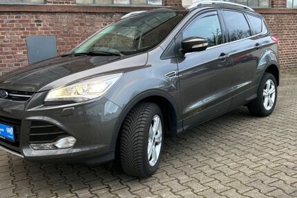 Ford Kuga 123.000 km 10.999 &euro; Köln 51069