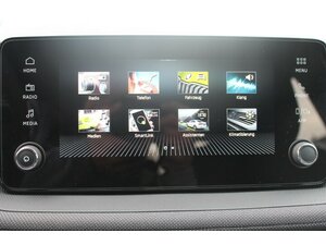 Skoda Fabia TSi DSG Alu AHK Klima Kamera SOFORT !!!!! 10 km 23.395 &euro; Bonn 53225