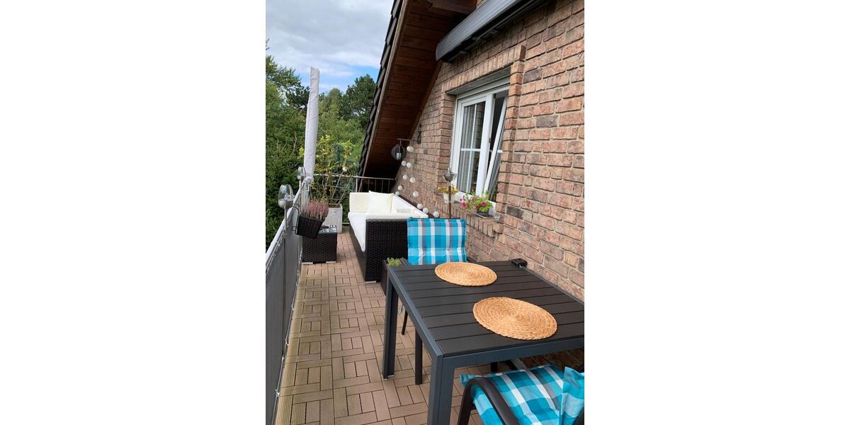 Dachgeschoßwohnung Hürth - 3 Zimmer, 73 m&sup2;, 305.000&euro; | Angebot:24553115