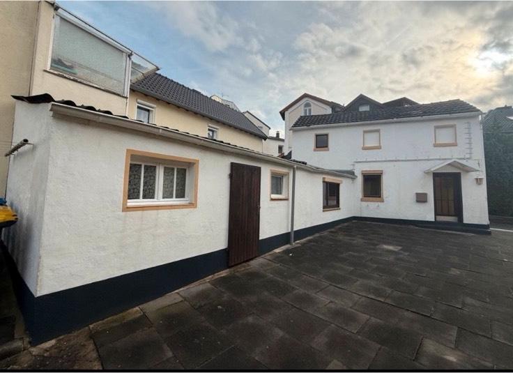 Einfamilienhaus Bonn Hardtberg - 2.5 Zimmer, 60 m&sup2;, 1.050&euro; | Angebot:25811165