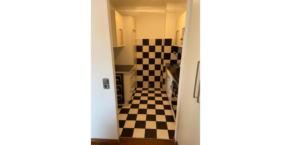 Etagenwohnung Köln Kalk - 2 Zimmer, 37 m&sup2;, 165.000&euro; | Angebot:25408301