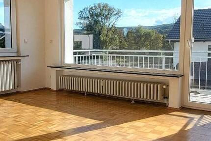 Wohnung Bad Neuenahr-Ahrweiler Ahrweiler - 3 Zimmer, 73 m&sup2;, 715&euro; | Angebot:27621390
