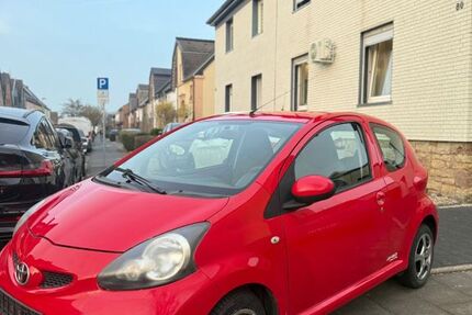 Toyota Aygo (X) 140.310 km 2.000 &euro; Euskirchen 53879