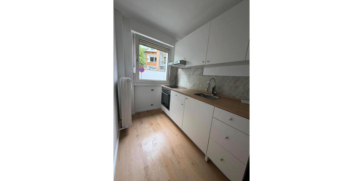 Hochparterre Köln Mülheim - 1 Zimmer, 28 m&sup2;, 850&euro; | Angebot:26464216