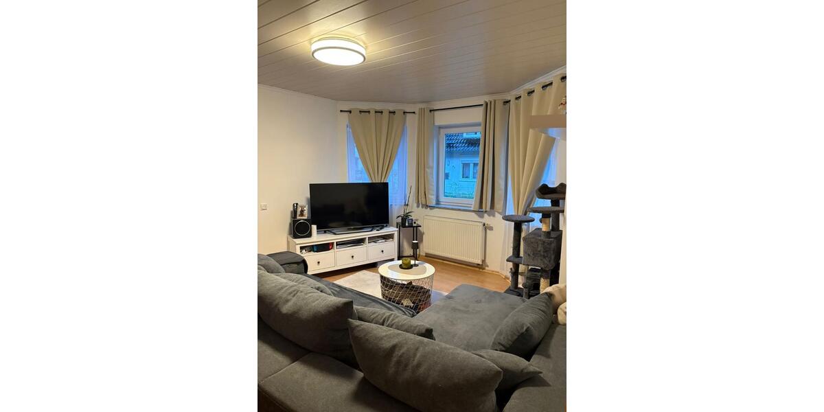 2 Zimmer Souterrain Wohnung . Ruppichteroth Zentrumsnah (850 m) zimmer