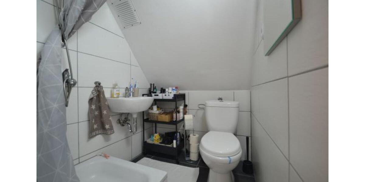 Mehrfamilienhaus, Wohnhaus Bonn Hardtberg - 12 Zimmer, 210 m&sup2;, 590.000&euro; | Angebot:25782307